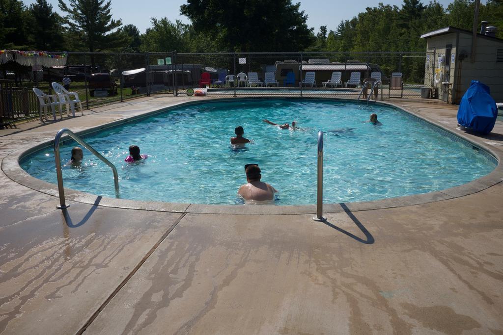 Tranquil Timbers Park Model 7 Hotel Sturgeon Bay Exterior foto